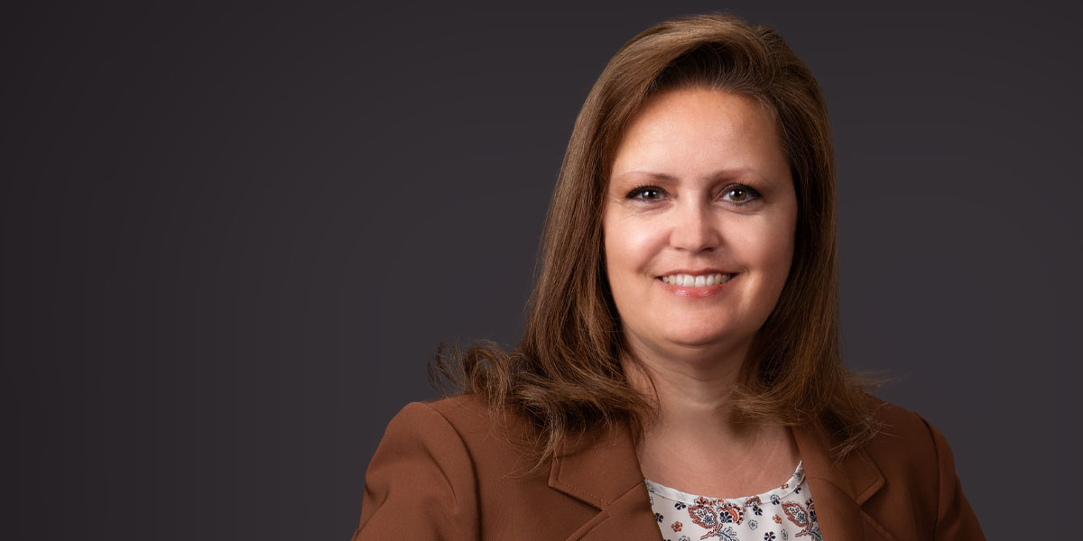 Maureen Barbee headshot