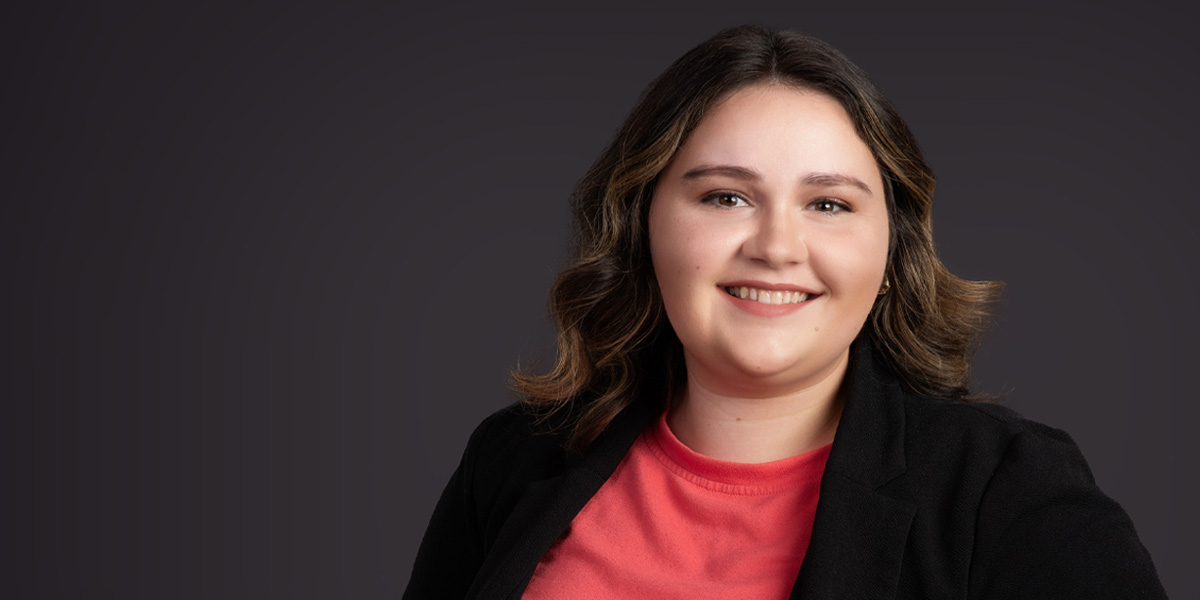 Taylore Entz headshot